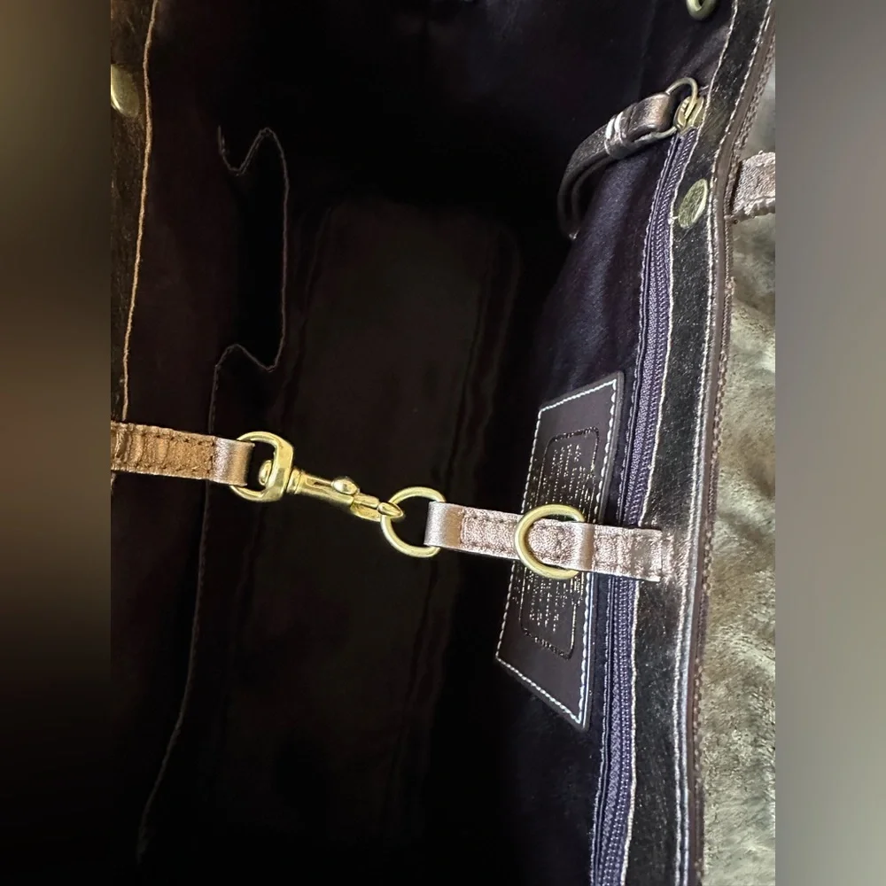 Coach Signature Tote & Matching Wristlet